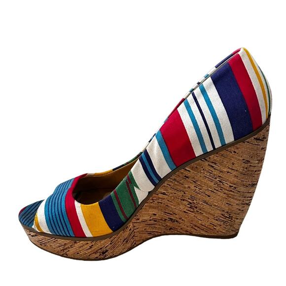 Nine West Twillow textile uppers awning multi stripe. Size 8’9.5 - Picture 8 of 10